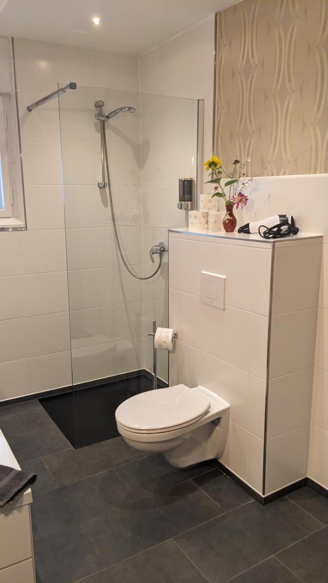Familyandbike Villa Neupetershain Værelse billede